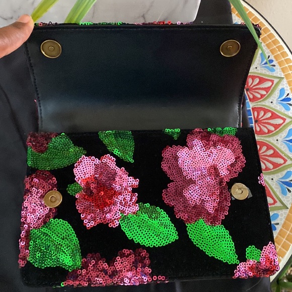 kurt Geiger London Shoreditch Floral Sequin Small Crossbody Bag - Picture 15 of 17